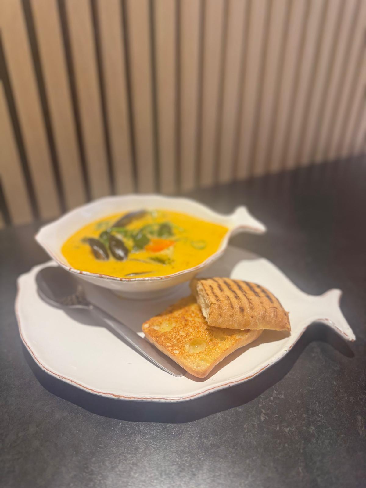 Fresh café food served at Springs Fish Shop and Café.